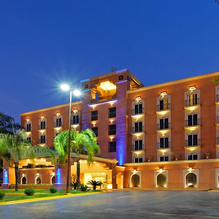 Holiday Inn Express Monterrey Galerias-San Jeronimo By Ihg Exterior photo