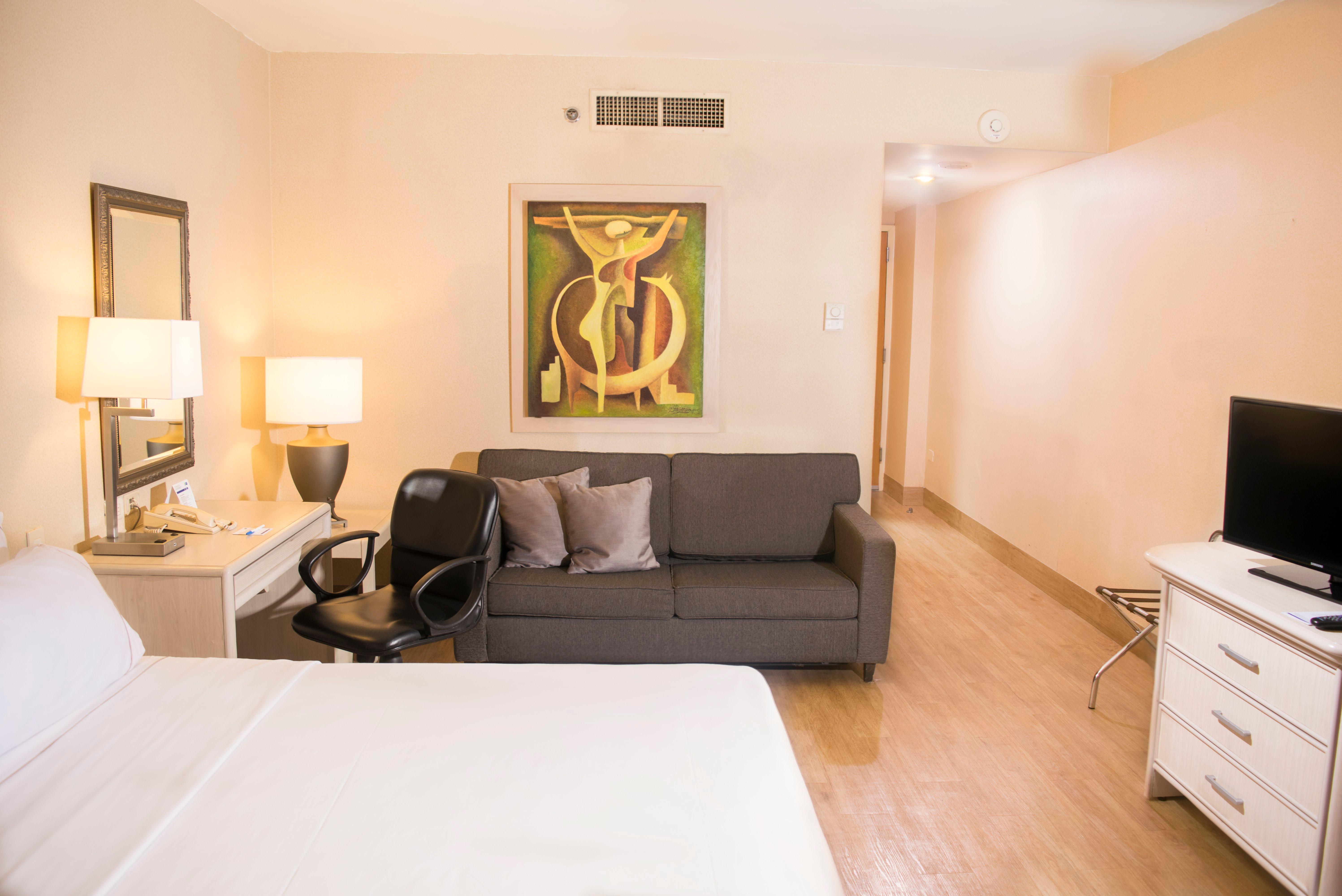Holiday Inn Express Monterrey Galerias-San Jeronimo By Ihg Exterior photo